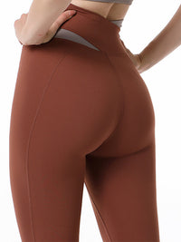 Pantalon de yoga taille haute avec patch contrasté