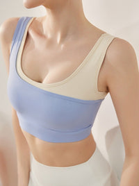 U-collar Shock Absorption Anti-shake Contrast Design Crop Top